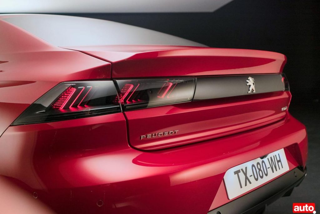 hd-a_la_dcouverte_de_la_nouvelle_peugeot_508_vido_2-5