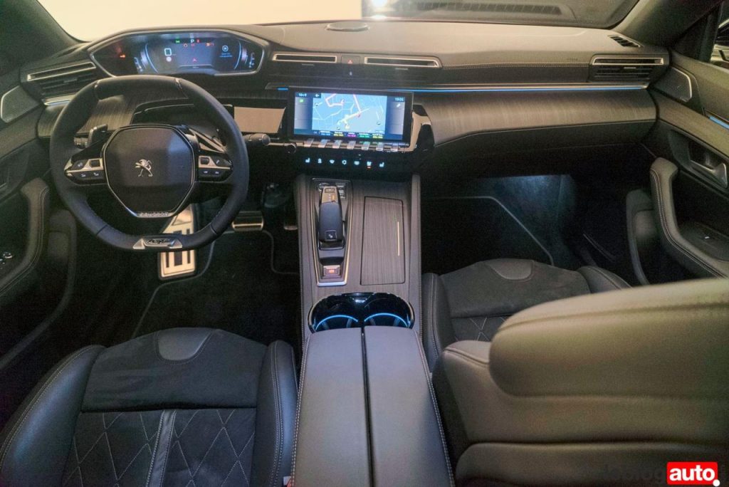 hd-a_la_dcouverte_de_la_nouvelle_peugeot_508_vido_3-1