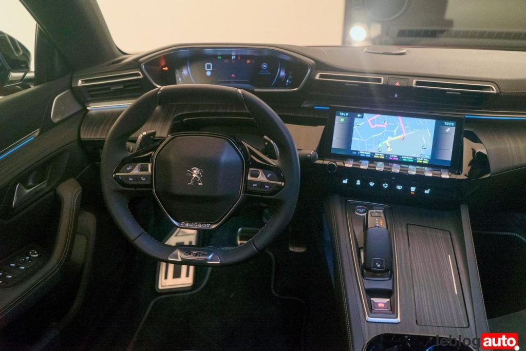 hd-a_la_dcouverte_de_la_nouvelle_peugeot_508_vido_3-2