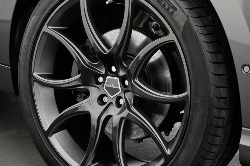 hd-ac_schnitzer_se_tourne_aussi_du_ct_de_jaguar_1-8