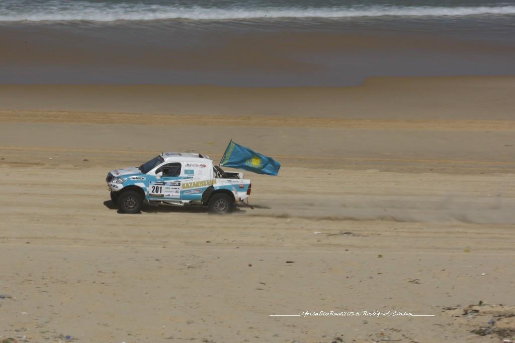 hd-africa_eco_race_2016_arrive_dakar_shagirov_remporte_la_course_2