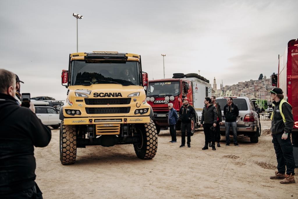 hd-africa_eco_race_2020_es1_petite_spciale_de_mise_en_jambe_1-1