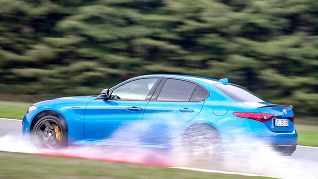 hd-alfa_romeo_giulia_veloce_ti_mi_veloce_mi_qv_1-1