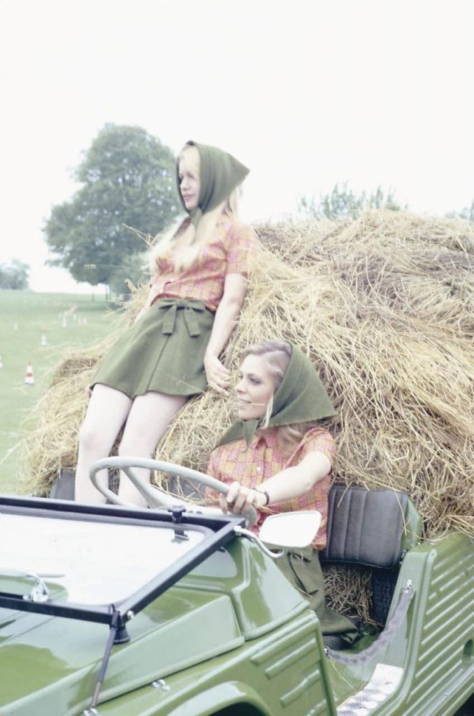 hd-anniversaire_les_50_ans_de_la_citron_mehari_1-2