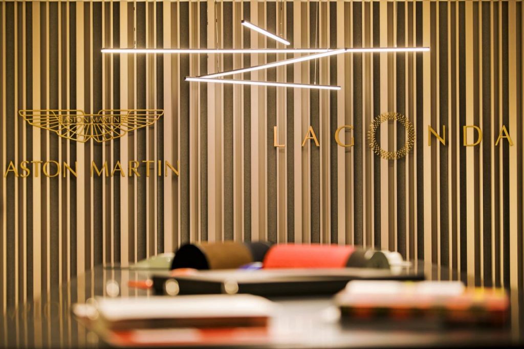 hd-aston_martin_ouvre_un_centre_de_design_en_chine_1-3