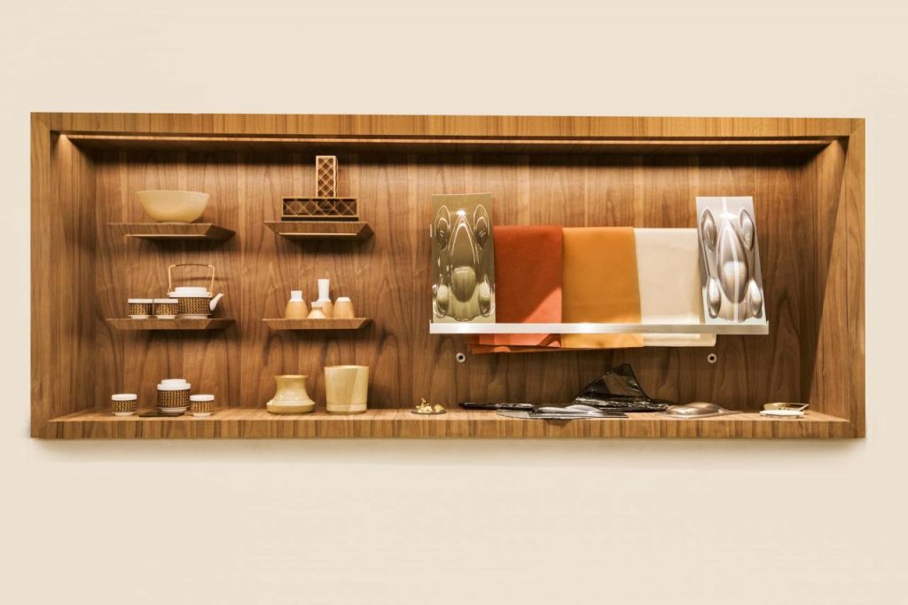 hd-aston_martin_ouvre_un_centre_de_design_en_chine_1-4