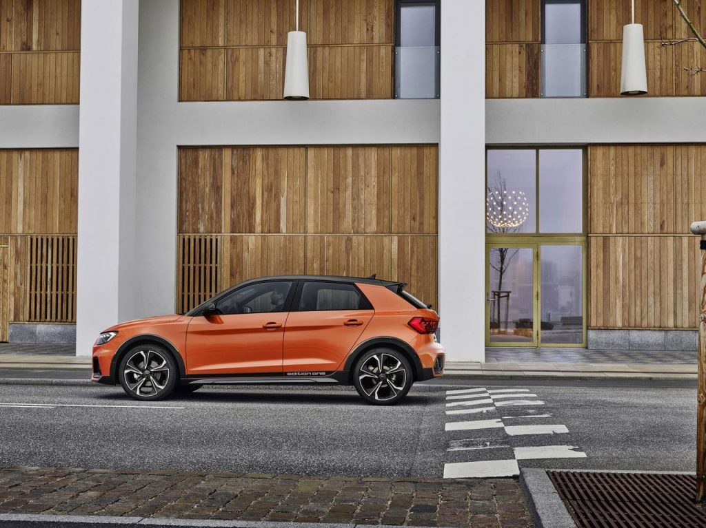 hd-audi_a1_citycarver_dans_les_pas_de_la_sandero_stepway_1-6