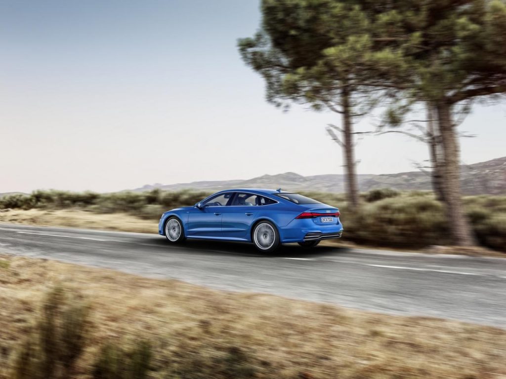 hd-audi_a7_sportback_luxe_et_dynamisme_2-4