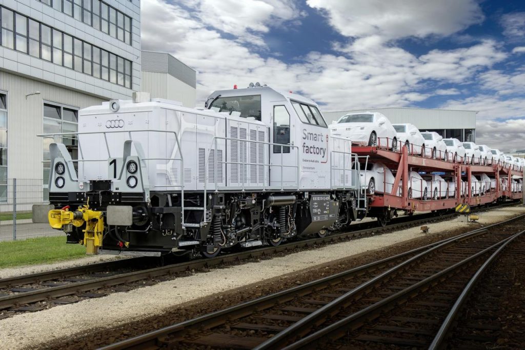 hd-audi_et_une_locomotive_hybride_rechargeable_1