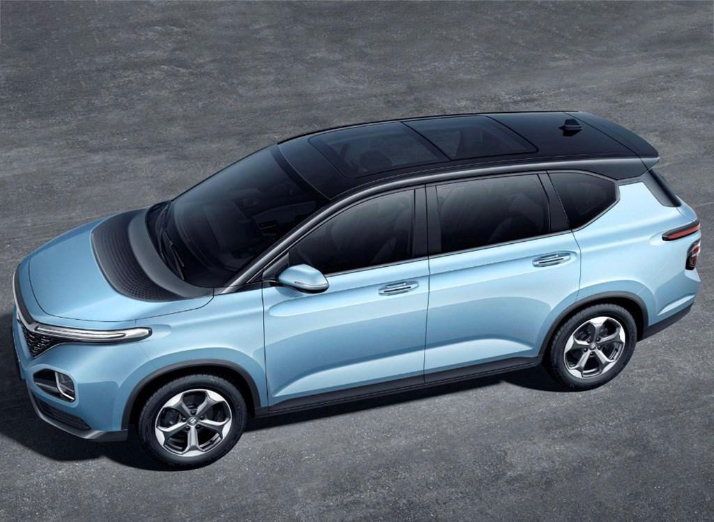 hd-baojun_rm_5_le_monospace_retente_sa_chance_en_chine_1-6