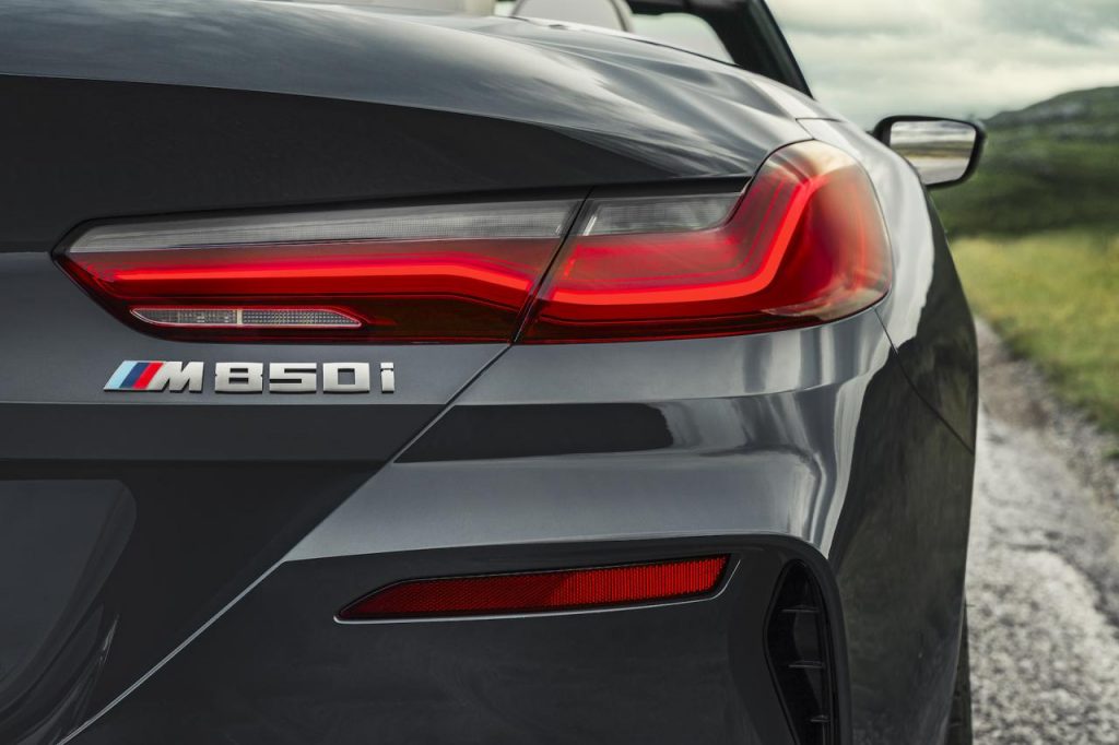 hd-bmw_dvoile_le_srie_8_cabriolet_1-35