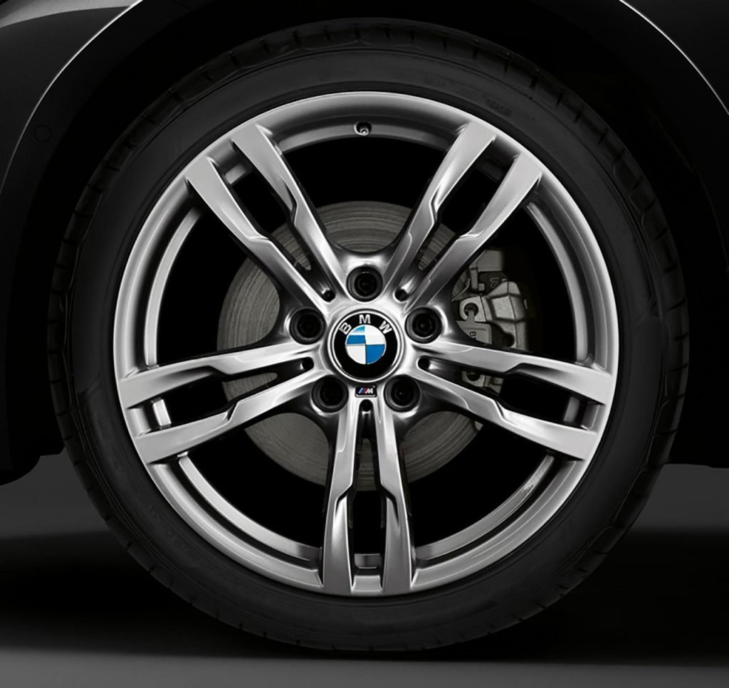 hd-bmw_serie_3_touring_style_edge_pour_le_japon_1-2