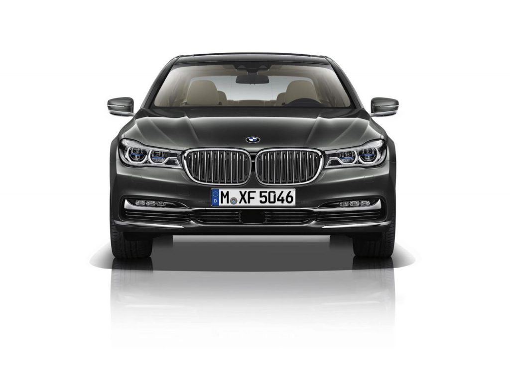 hd-bmw_srie_7_le_prestige_de_la_technologie_4-5