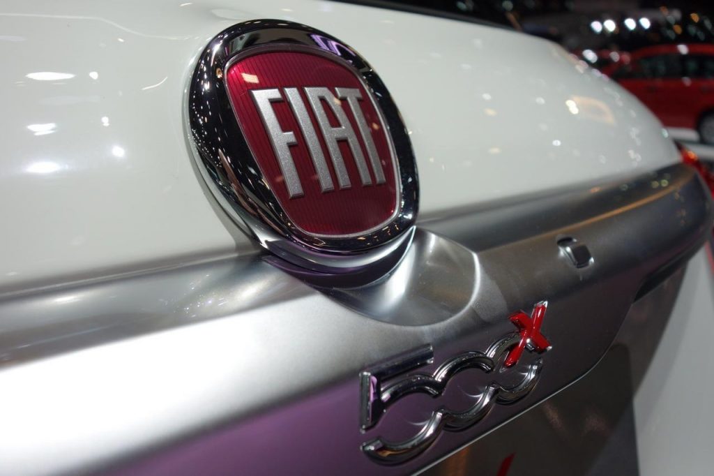 hd-bruxelles_2017_live_fiat_500x_1-5