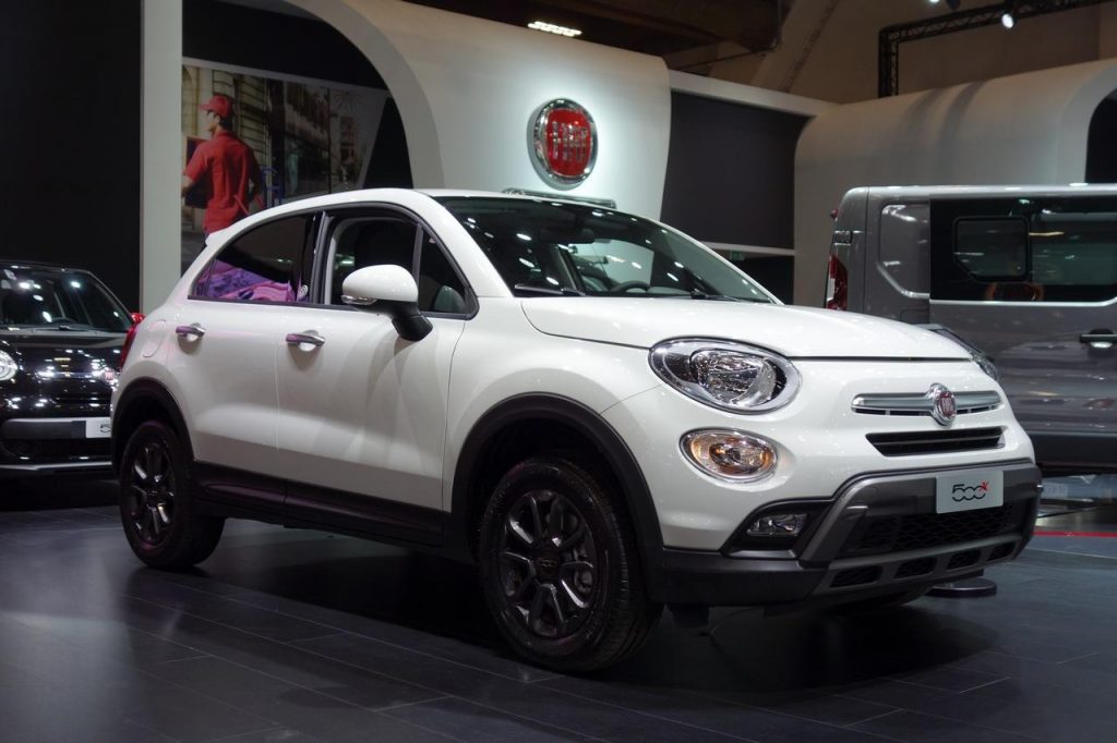 hd-bruxelles_2017_live_fiat_500x_1-9