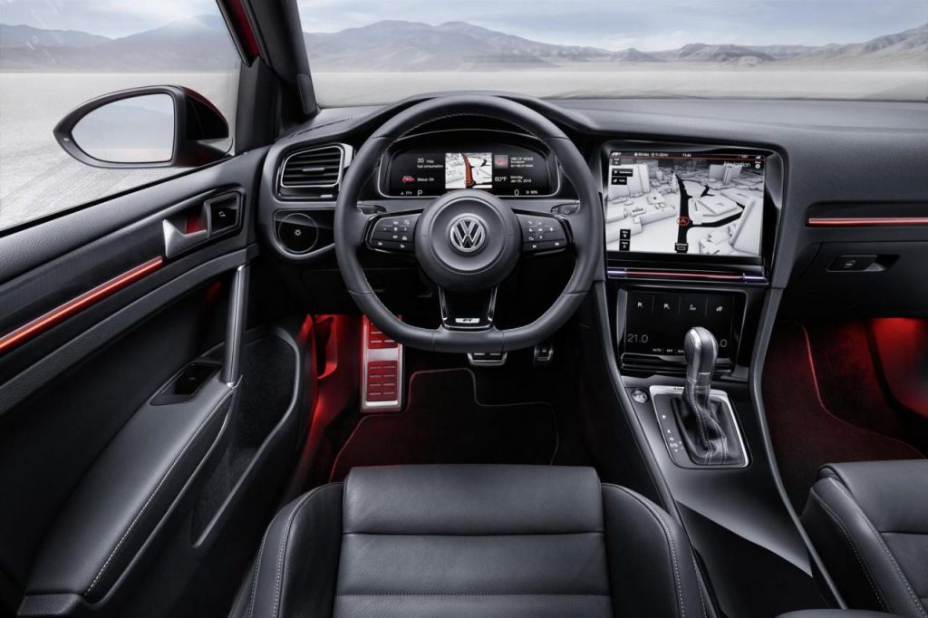 hd-ces_2015_volkswagen_golf_r_touch_concept_1-8