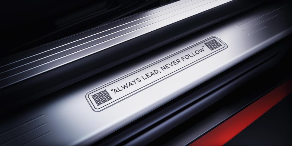 hd-ces_2016_monster_by_mulliner_continental_gt_v8_s_1-1