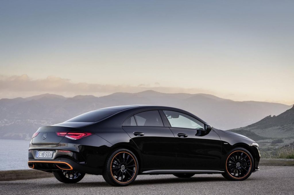 hd-ces_2019_mercedes_cla_coup_1