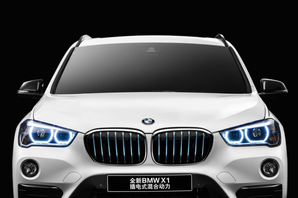 hd-chengdu_2016_bmw_x1_hybride_rechargeable_1-1