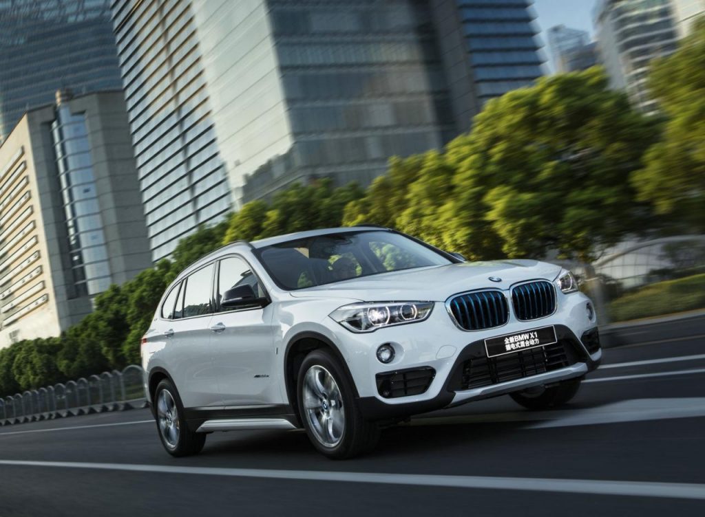 hd-chengdu_2016_bmw_x1_hybride_rechargeable_1-6
