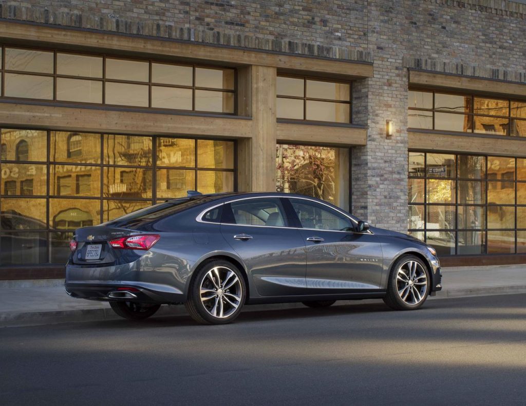 hd-chevrolet_met_jour_ses_berlines_spark_cruze_malibu_3