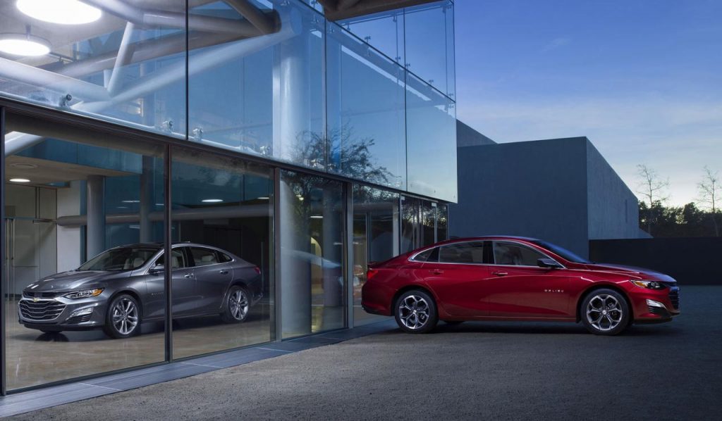 hd-chevrolet_met_jour_ses_berlines_spark_cruze_malibu_3-2