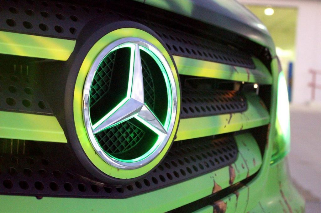 hd-chicago_2016_mercedes_sprinter_extreme_concept_1-1