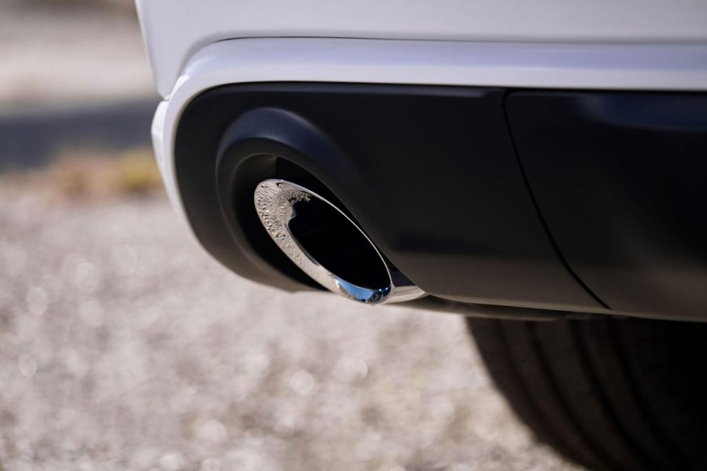 hd-chicago_2017_dodge_durango_srt_1-19