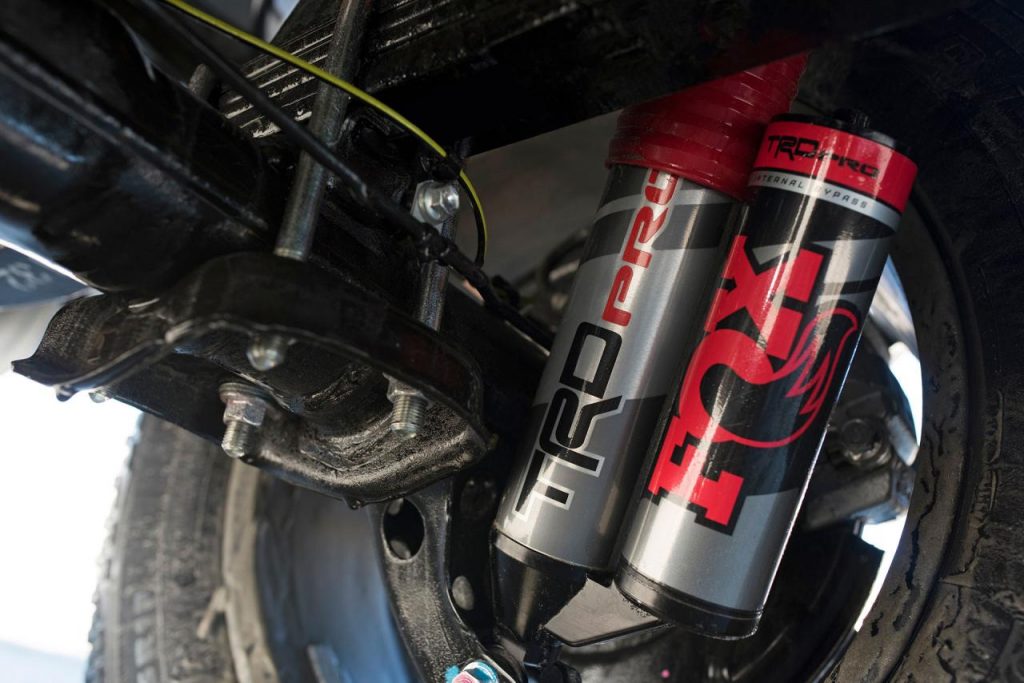 hd-chicago_2018_toyota_tacoma_tundra_et_4runner_trd_pro_1-2