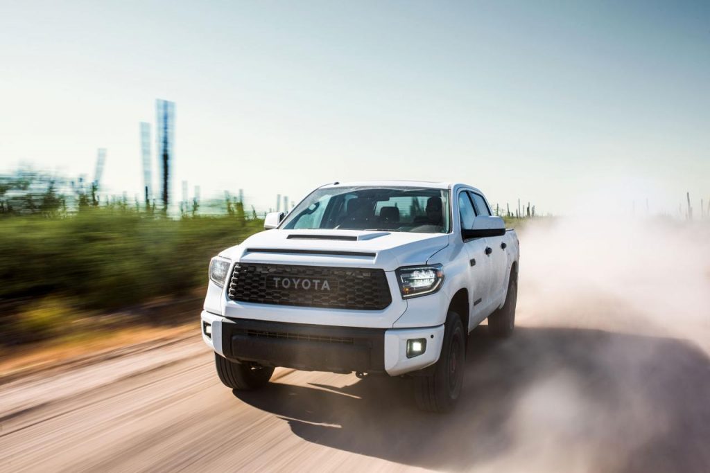 hd-chicago_2018_toyota_tacoma_tundra_et_4runner_trd_pro_1-4
