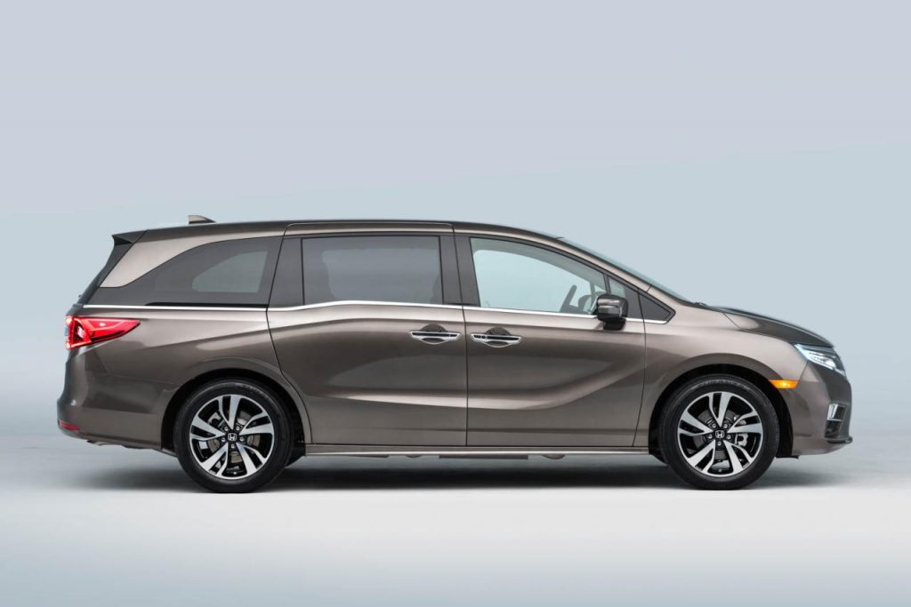 hd-detroit_2017_honda_odyssey_1-13