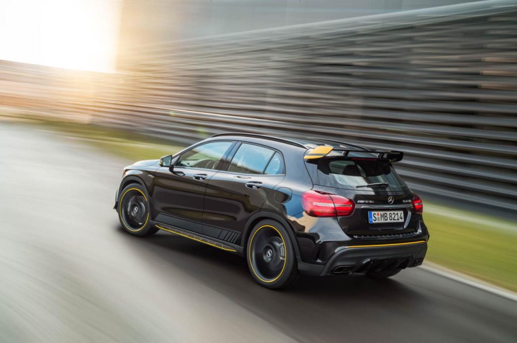 hd-detroit_2017_mercedes_gla_restyl_3