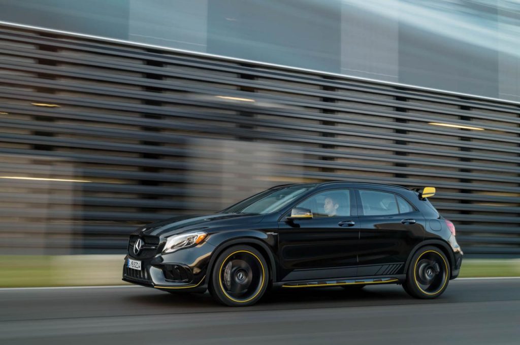 hd-detroit_2017_mercedes_gla_restyl_3-2