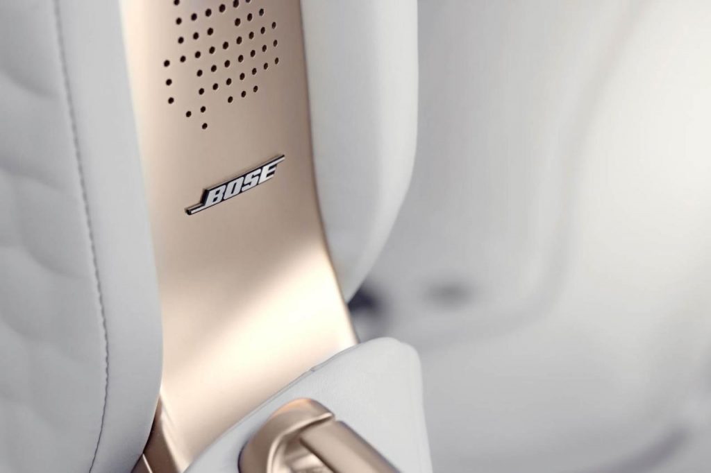 hd-detroit_2017_nissan_vmotion_20_1-22