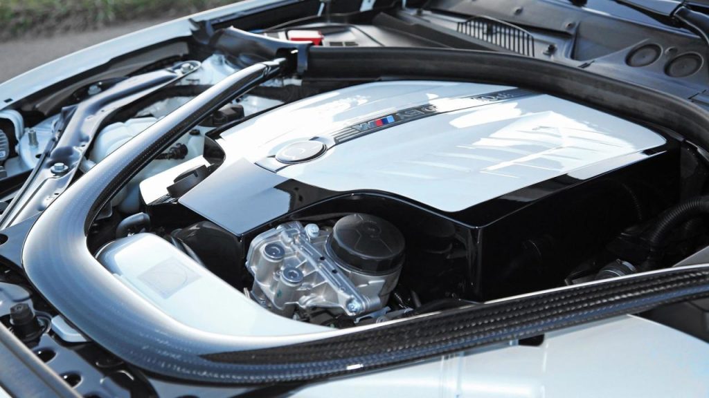 hd-dhler_dvoile_une_vraie_fausse_bmw_m2_cabriolet_1-10