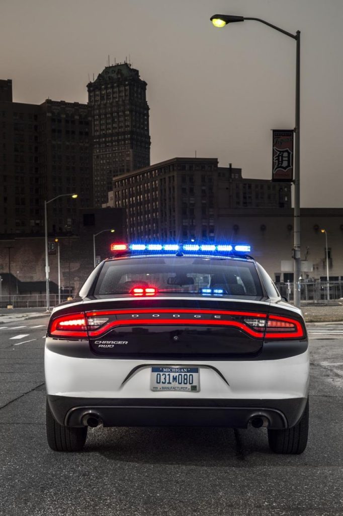 hd-dodge_charger_pursuit_un_nouveau_pack_1-16