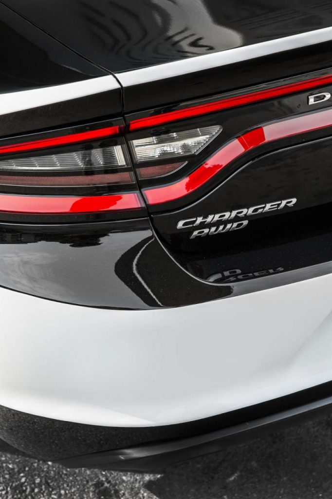 hd-dodge_charger_pursuit_un_nouveau_pack_1-8