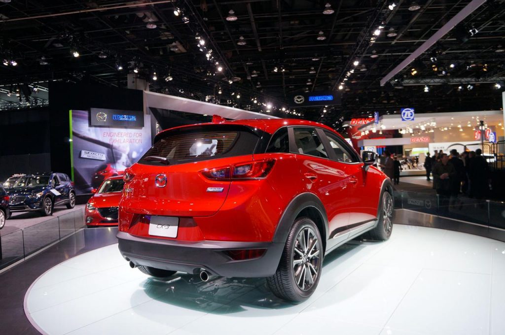 hd-dtroit_2015_live_mazda_cx_3_1-5