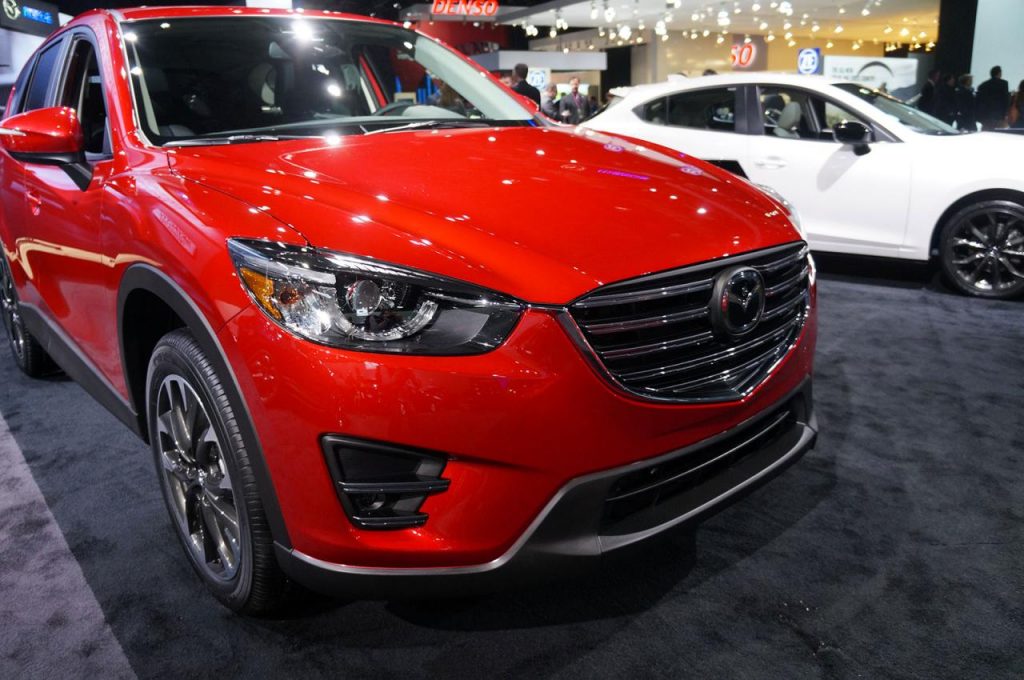 hd-dtroit_2015_live_mazda_cx_5_1-5