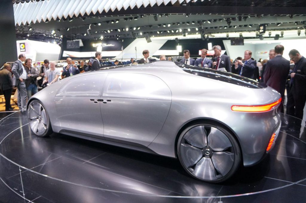 hd-dtroit_2015_live_mercedes_f015_concept_1-6