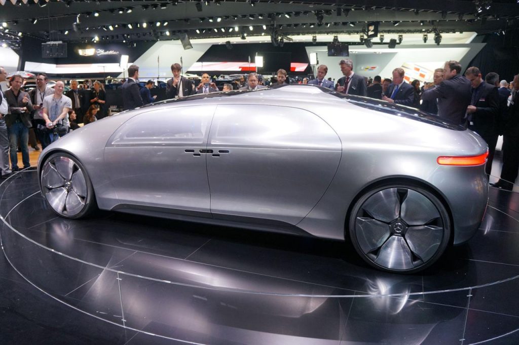 hd-dtroit_2015_live_mercedes_f015_concept_1-7