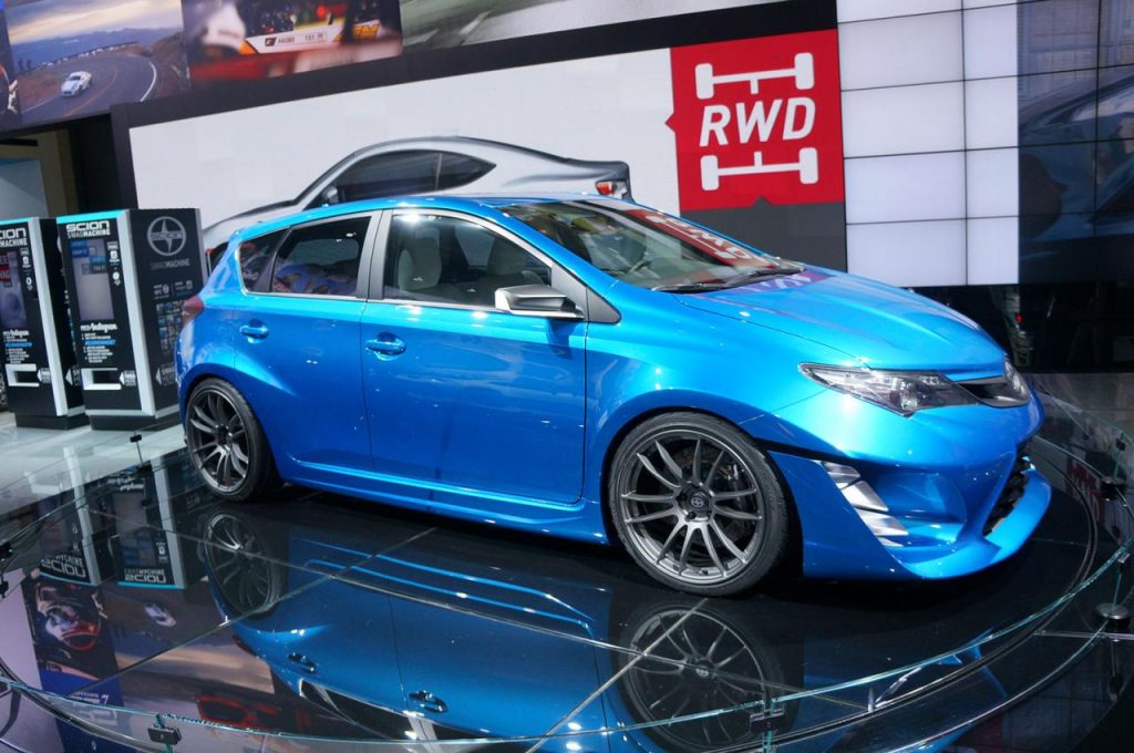 hd-dtroit_2015_live_scion_im_concept_1-4