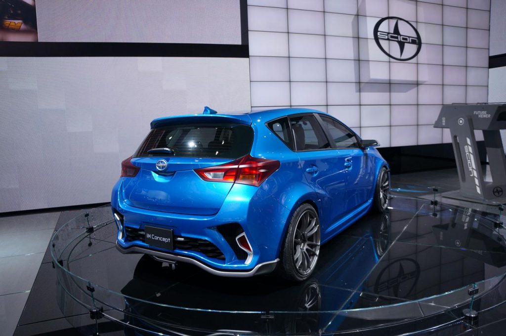 hd-dtroit_2015_live_scion_im_concept_1-5
