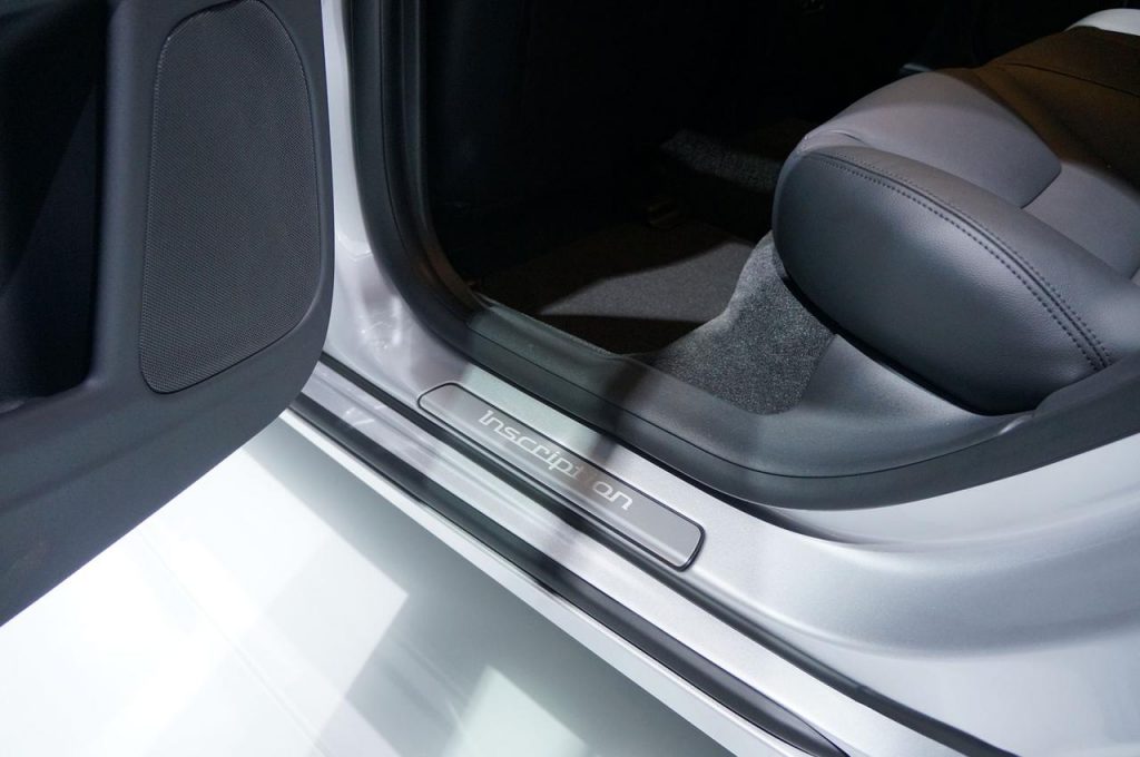 hd-dtroit_2015_live_volvo_s60_inscription_1-2