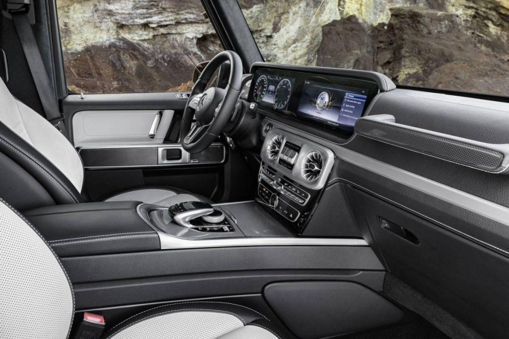 hd-dtroit_2018_le_mercedes_classe_g_en_fuite_1-4