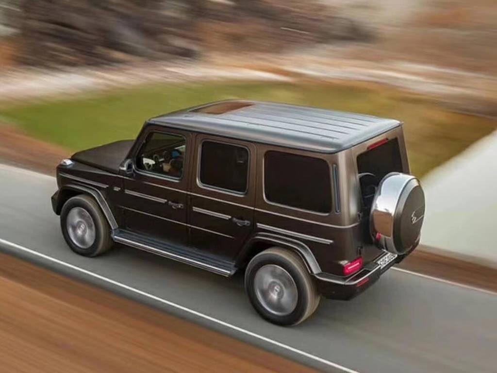 hd-dtroit_2018_le_mercedes_classe_g_en_fuite_1