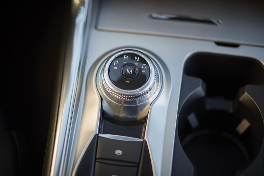 hd-dtroit_2019_ford_explorer_1-3