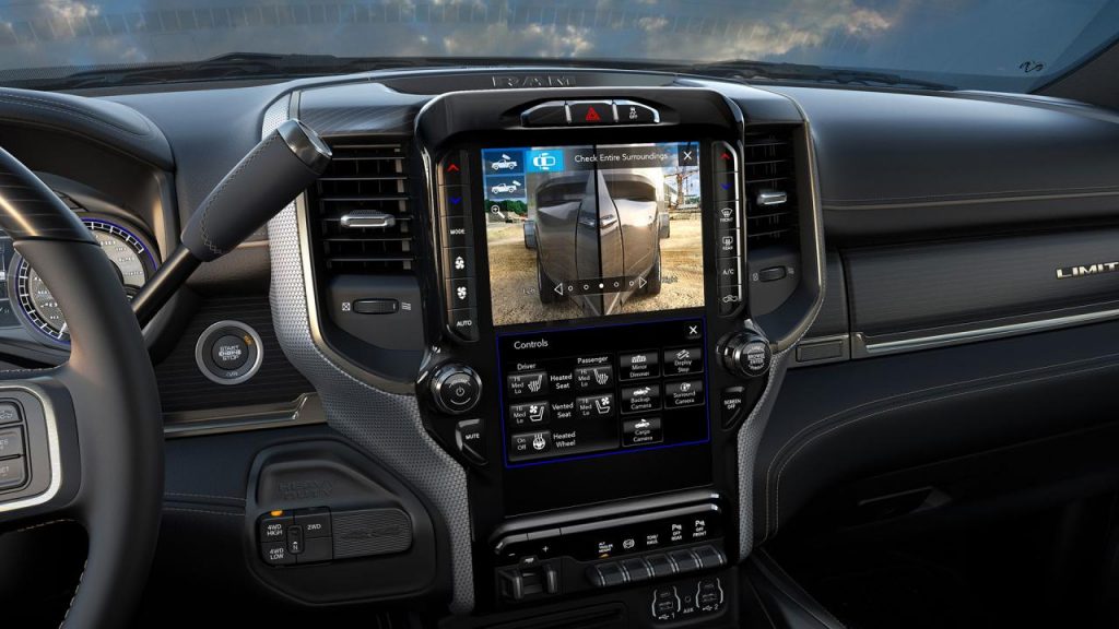 hd-dtroit_2019_le_ram_heavy_duty_montre_ses_muscles_1-56