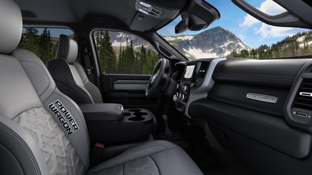 hd-dtroit_2019_le_ram_heavy_duty_montre_ses_muscles_1-58