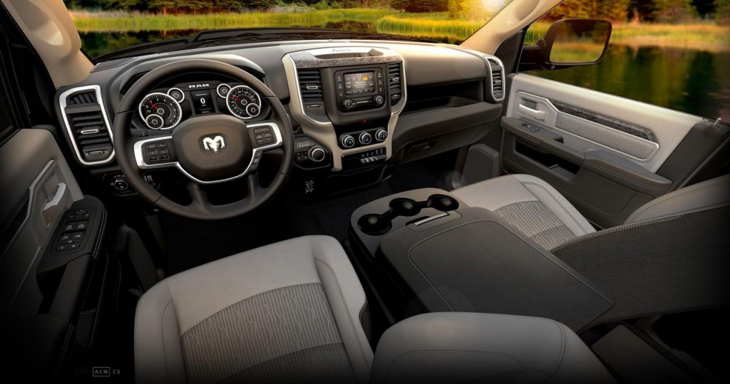 hd-dtroit_2019_le_ram_heavy_duty_montre_ses_muscles_1-61